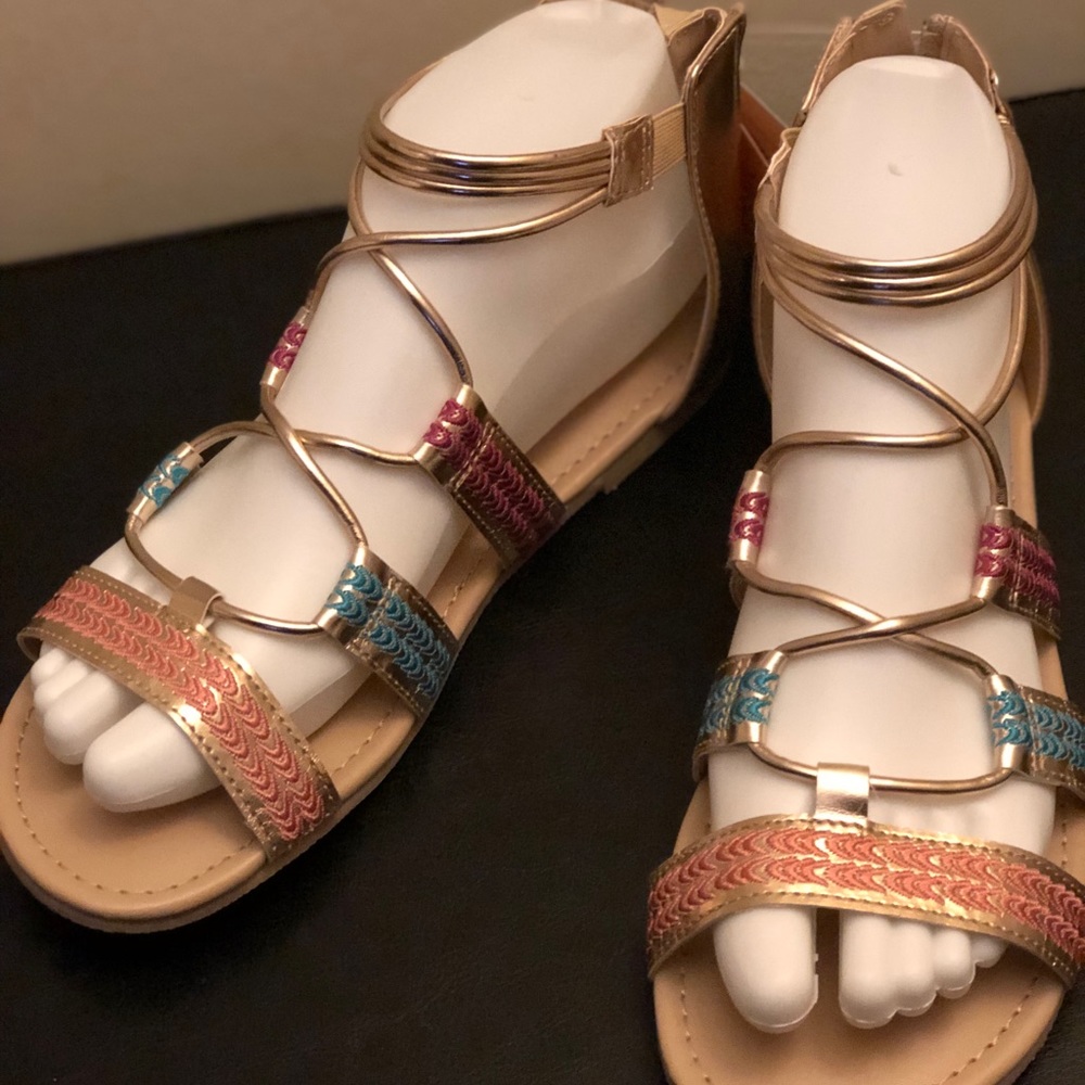 Gymboree Big Girls Strappy Multi Color Sandal
